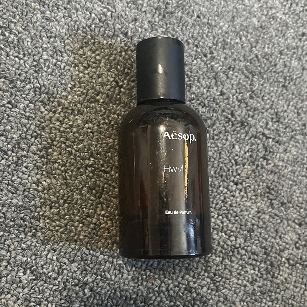 Aesop Hwyl Perfume - Eau de Parfum EDP - half full